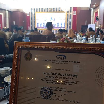 Desa Balokang Kembali Raih Penghargaan Siskeudes Terbaik!